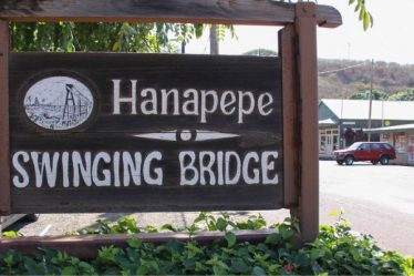 Hanapepe Swinging Bridge